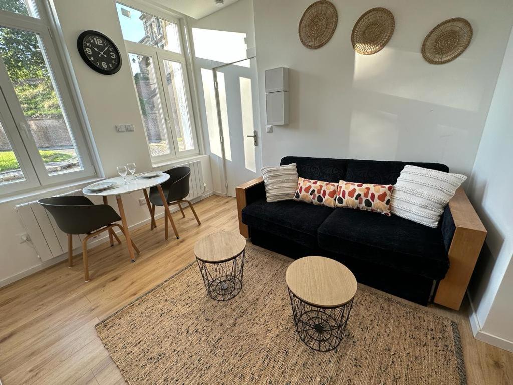 Lerelaisdodileqsl - Cambrai - Hyper Centre - Free Wifi - Ideal Couple & Famille Exterior photo